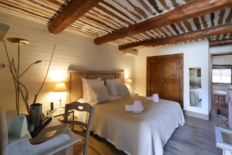 Superior Double Room image 1