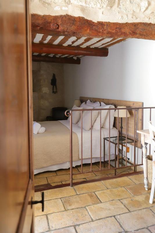 Superior Double Room image 3