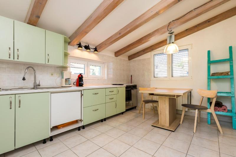 Apartments and rooms with parking space Mali Losinj (Losinj) - 2495 - image 28