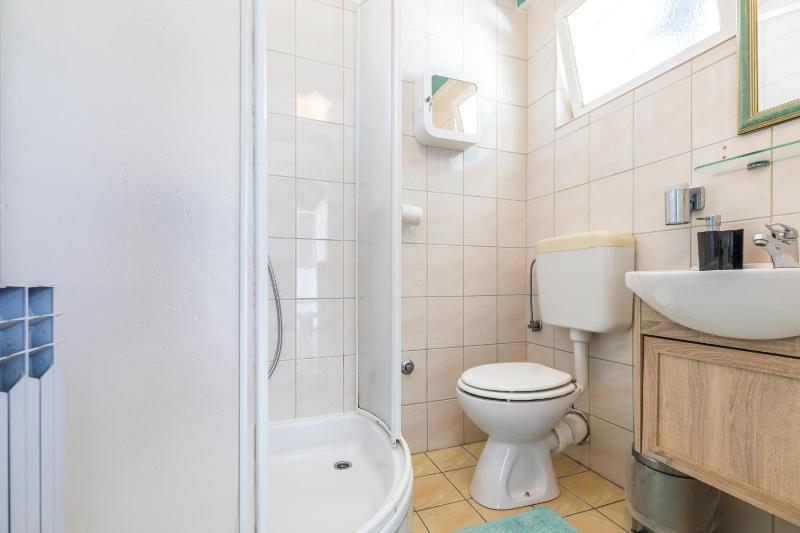 Apartments and rooms with parking space Mali Losinj (Losinj) - 2495 - image 10