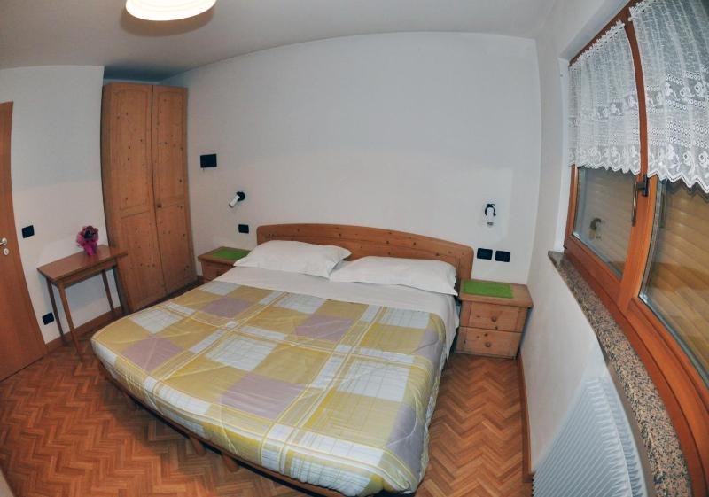 Double Room with Private External Bathroom - Annex image 3