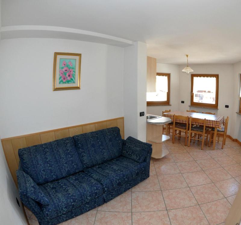 Double Room with Private External Bathroom - Annex image 2