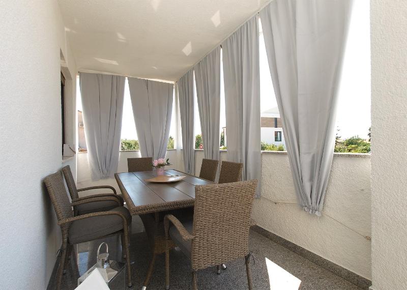 Apartments with parking space Fazana - 20637 - image 2