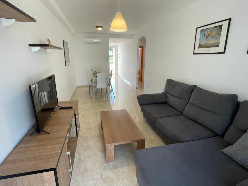 Superior Two-Bedroom House without Garage image 3