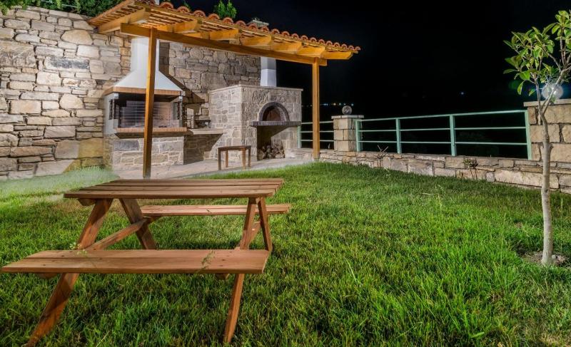 Villa with Private Pool image 4
