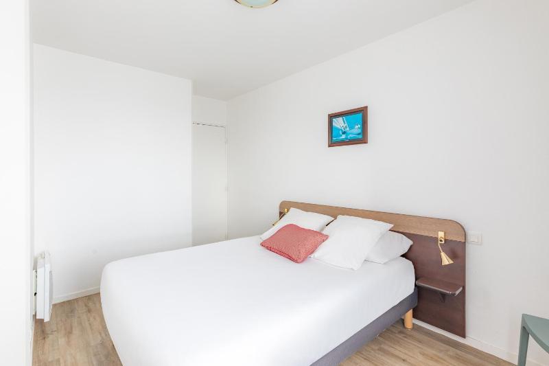 Large Apartment image 1