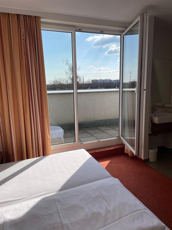 Double Room with Balcony image 1