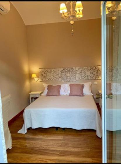 CERNAIA ROOM - image 27