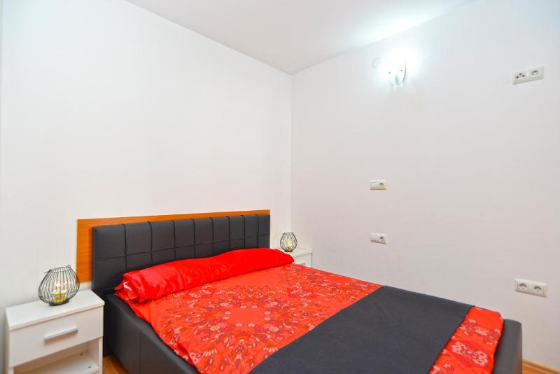 Apartments Zlata 2222 - image 13