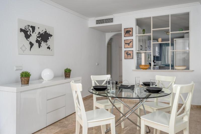 Calahonda park apartment with pool by Costarentals - Ref 91 - image 32