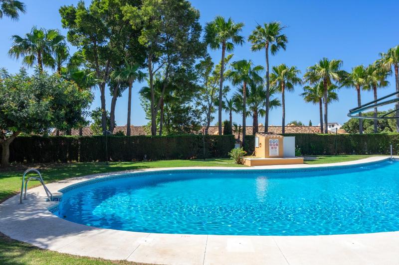 El Porton apt Calahonda by Costarentals - Ref 95 - image 6