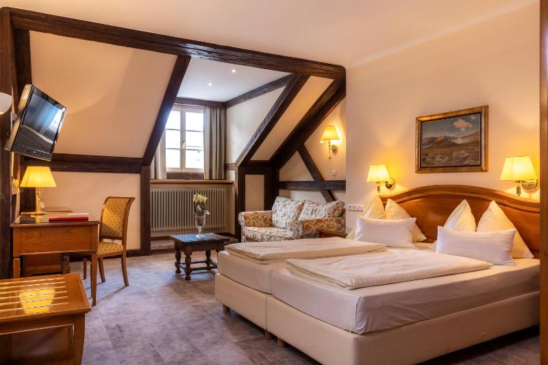Romantic Double Room image 3
