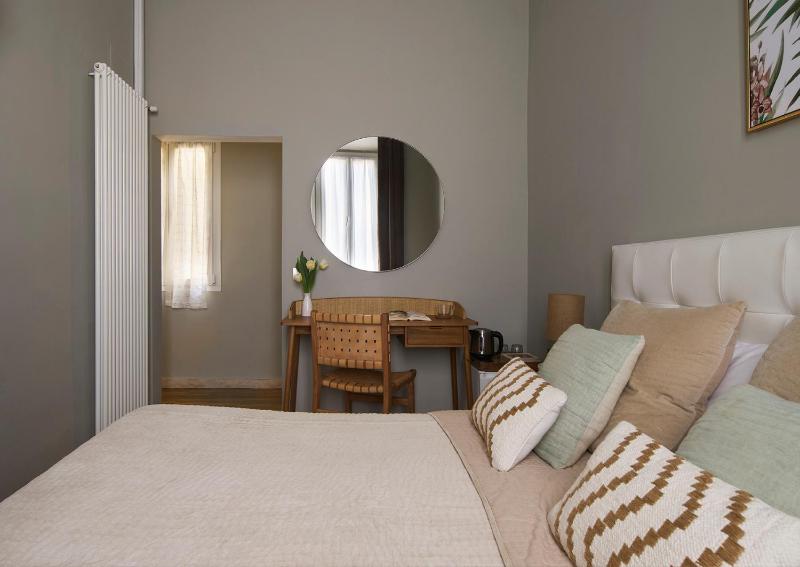 Double or Twin Room with Private Bathroom image 4