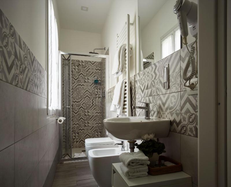 Comfort Triple Room image 2