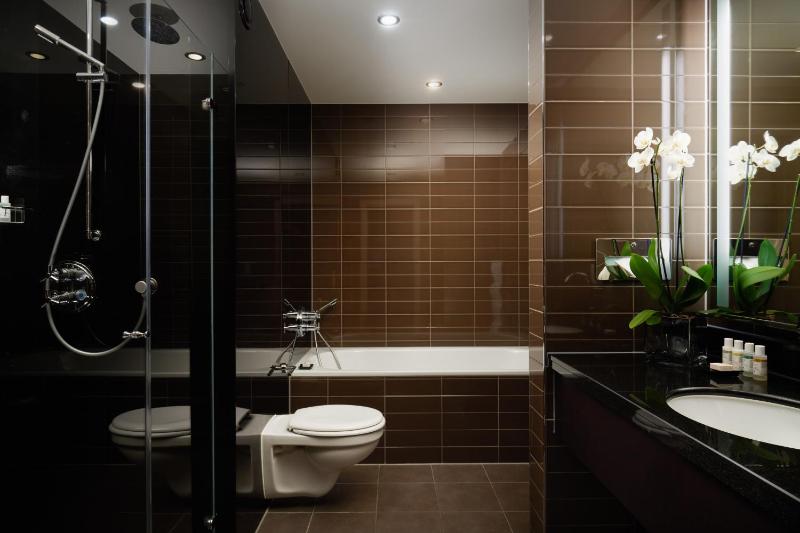 Aviator Studio image 3