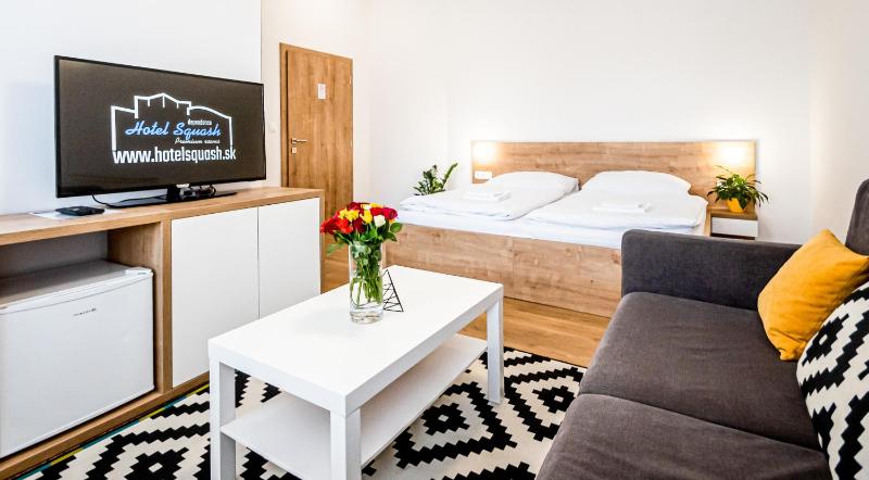 Superior Double Room image 4
