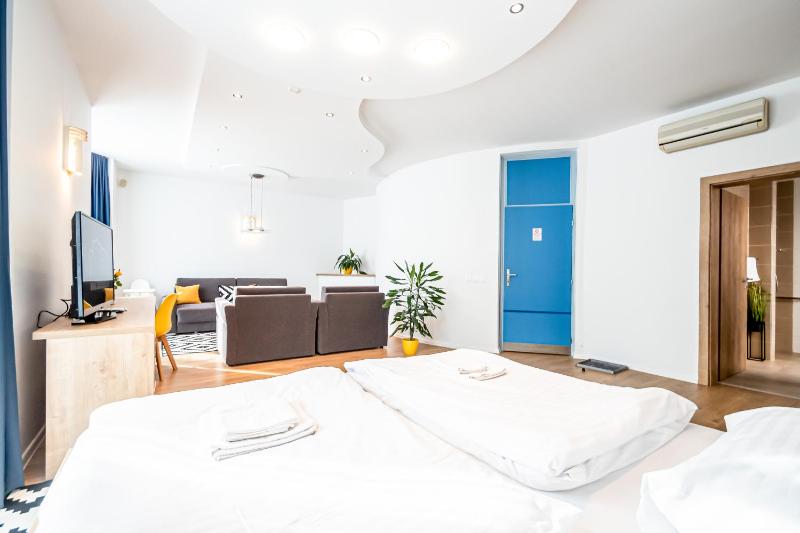 Apartment - Ground Floor image 3