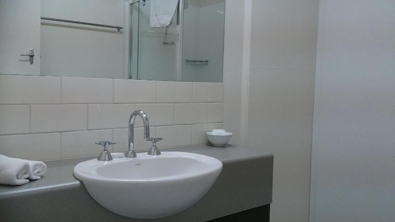 Phillip Island Cottages - image 18
