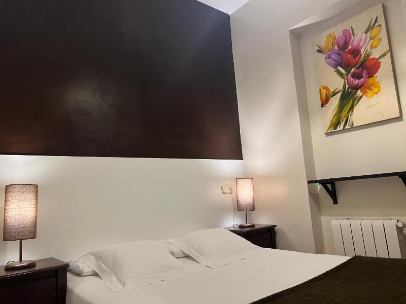 THC Gran Via Hostel - image 8