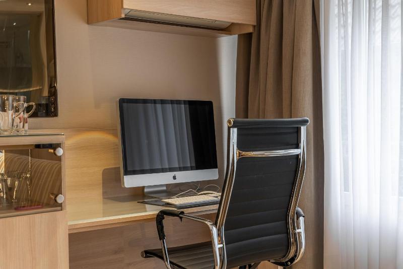 Economy Single Room image 4