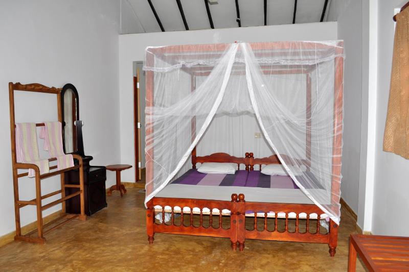 Dilena Beach Inn - image 12