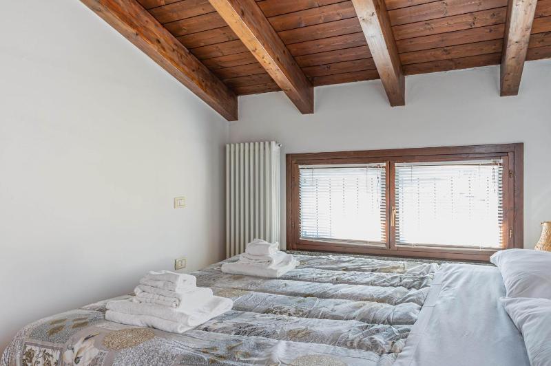 GuestHost - Parma Parco Ducale Duplex Apartment with parking - image 20
