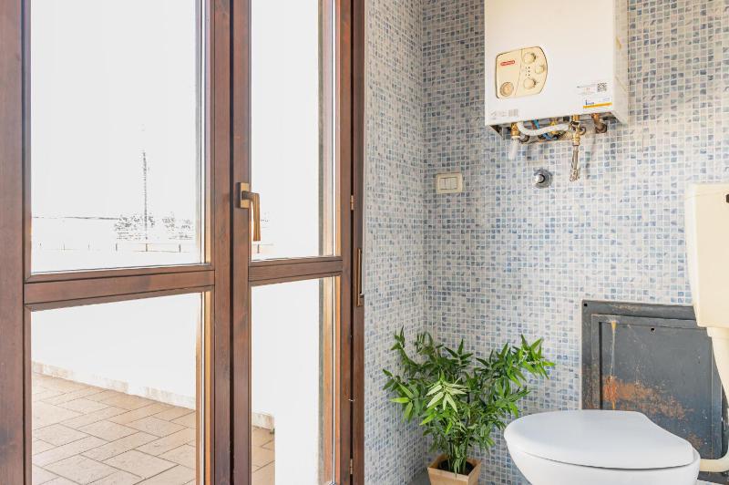 GuestHost - Parma Parco Ducale Duplex Apartment with parking - image 9