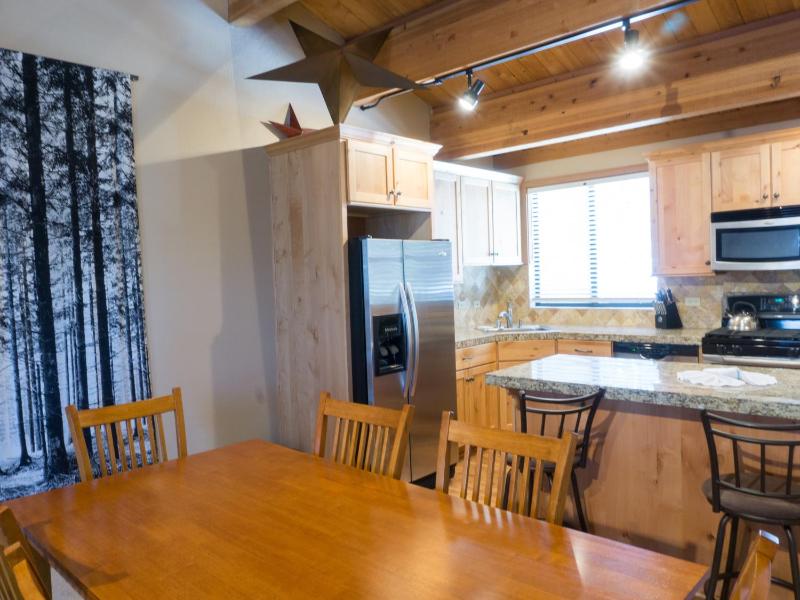 Walk to the Village - Spacious Northstar Condo - image 7