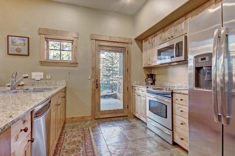 Premier 2-Story Townhome Minutes from Winter Activities - image 17