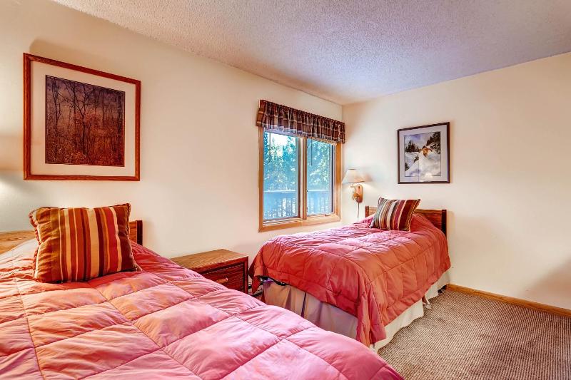 Key Condo 2950 - image 22