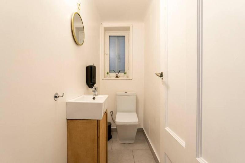 Three-Bedroom Apartment image 2