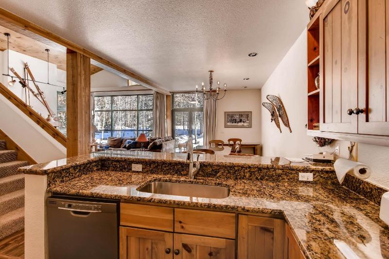 Ski Tip Townhomes 8713 - image 26