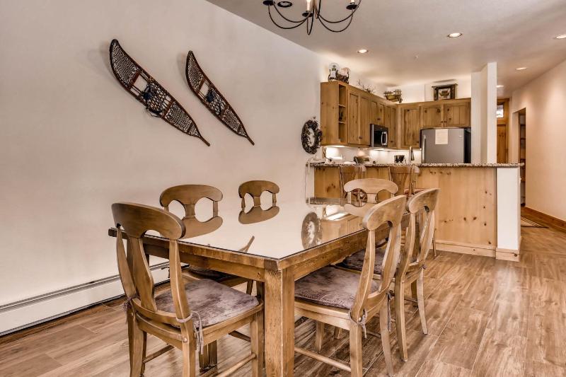 Ski Tip Townhomes 8713 - image 10