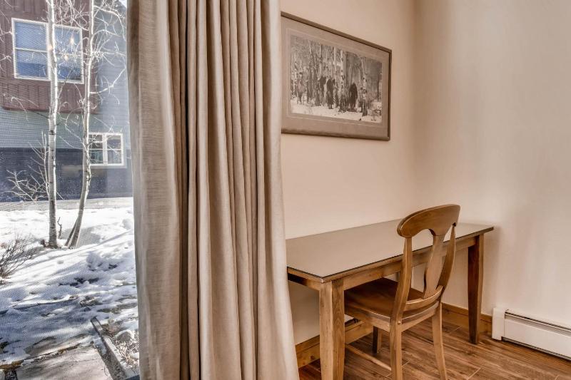 Ski Tip Townhomes 8713 - image 28