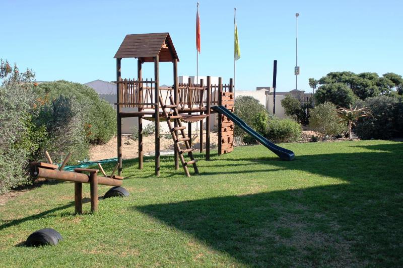 Ellefsen Golf Suite 137 Langebaan 4-sleeper - image 10