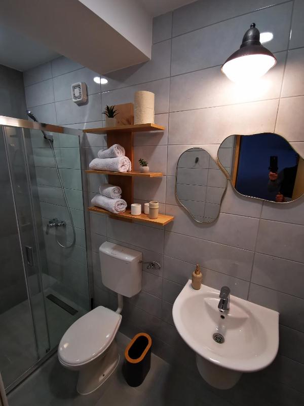 Apartment image 3