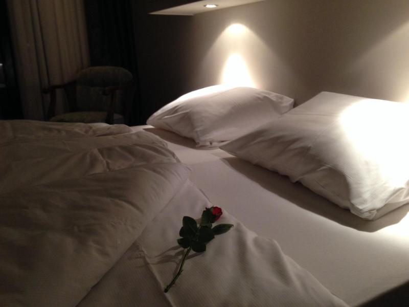 Double or Twin Room with Terrace image 3
