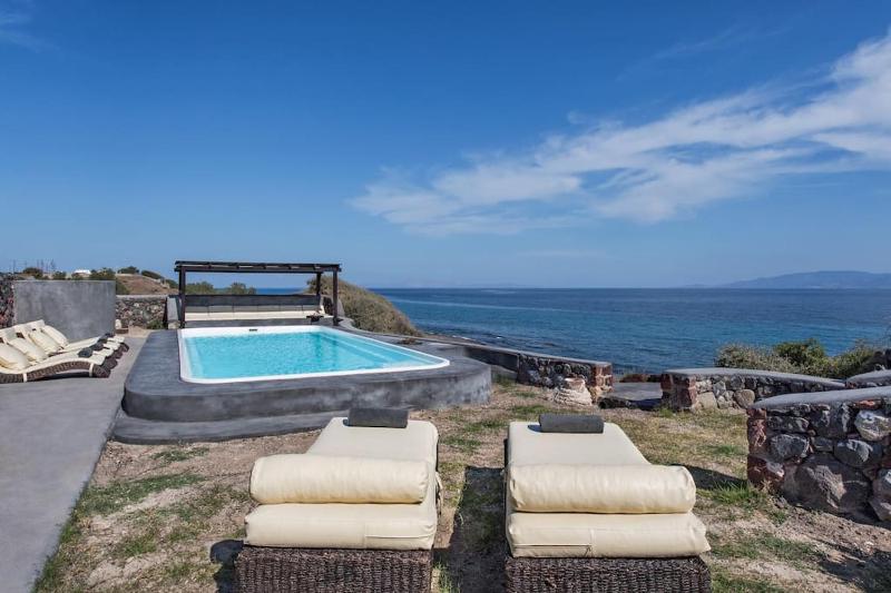 Ramni House: Private Villa with pool by the Sea - image 15