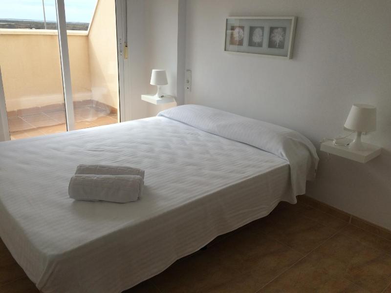 Studio with Terrace (3 Adults) image 1