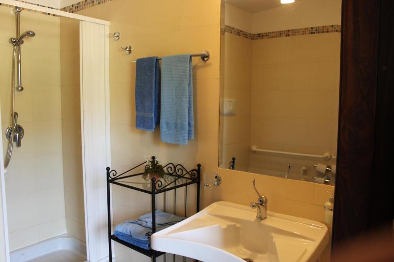 Double Room image 2