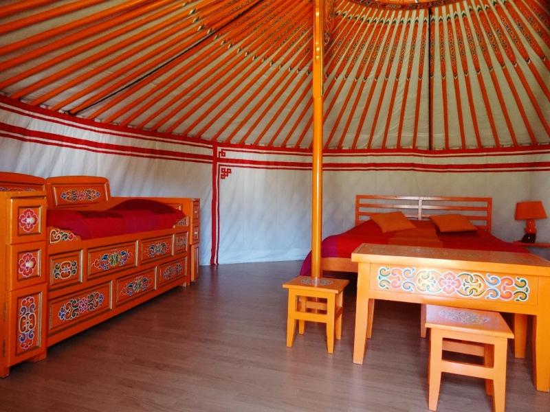 Yurt image 4