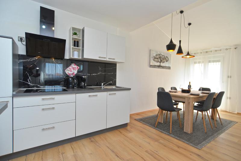 Apartment Majda 2223 - image 29