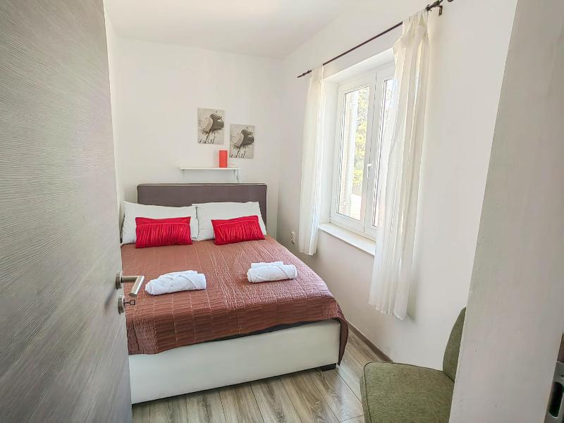 Apartment with Sea View image 4