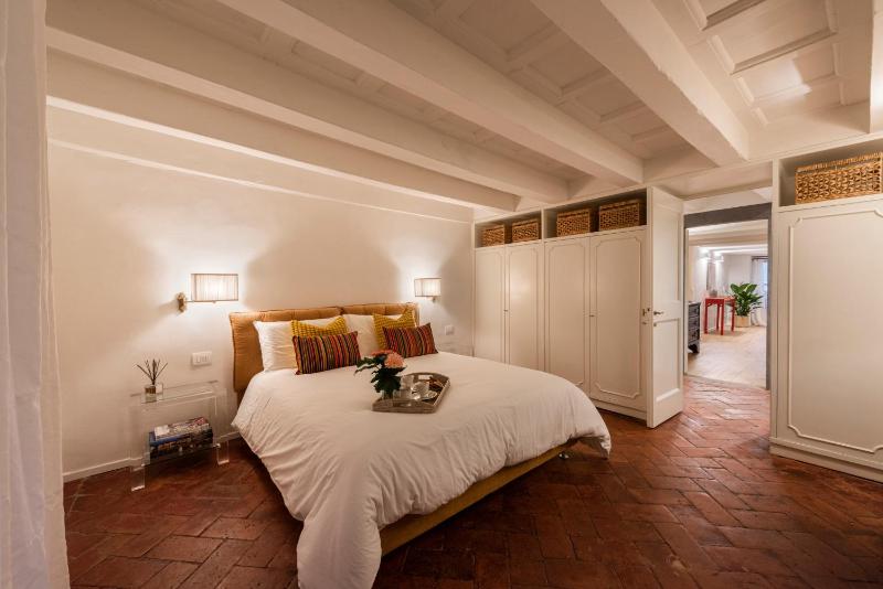 Pitti - Tuscan Charming Apartment - image 13