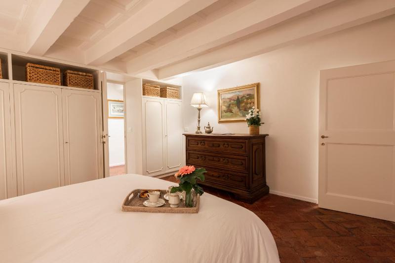 Pitti - Tuscan Charming Apartment - image 10