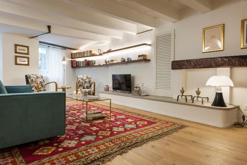 Pitti - Tuscan Charming Apartment - image 12