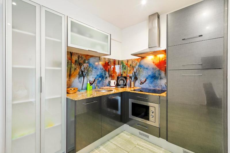 Apartment image 2
