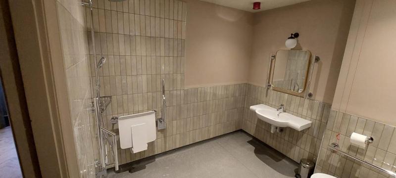 Double Room - Disability Access image 3