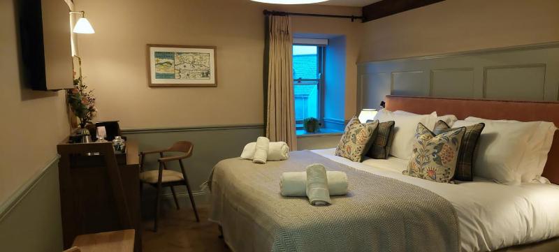 King Room image 4