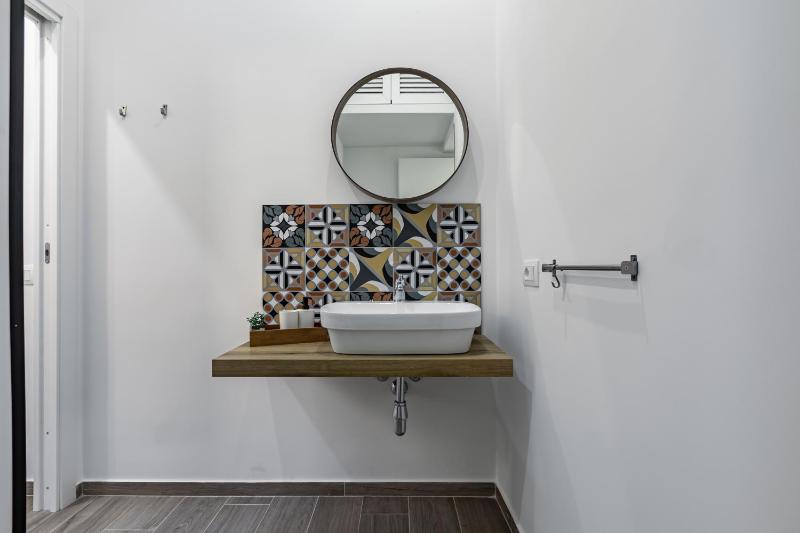 GuestHost - La Casa di Martina - Palermo Central Apartments - image 18